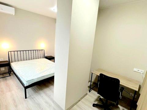 квартира за адресою Зоряний бульв., 1м