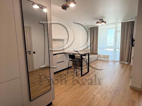 квартира за адресою Олександра Олеся вул., 5-А