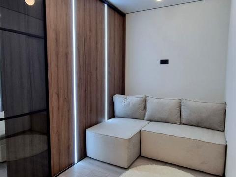 квартира за адресою Щаслива вул., 65