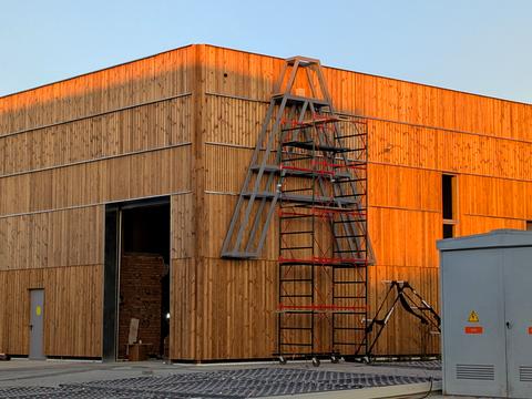 комерційна за адресою Київська вул., 29