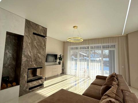 дом по адресу Грушевського