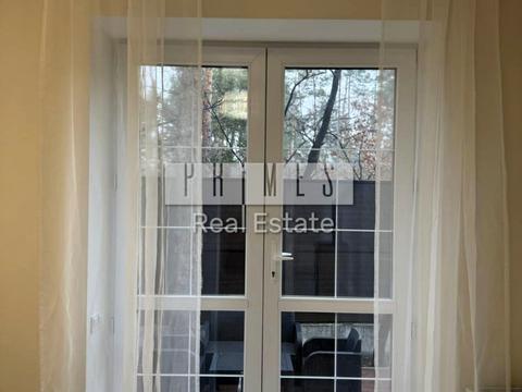 будинок за адресою Вишнева вул.