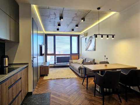 квартира за адресою Зарічна вул., 2
