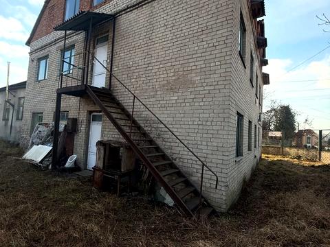 комерційна за адресою Павла Полуботка вул., 5В