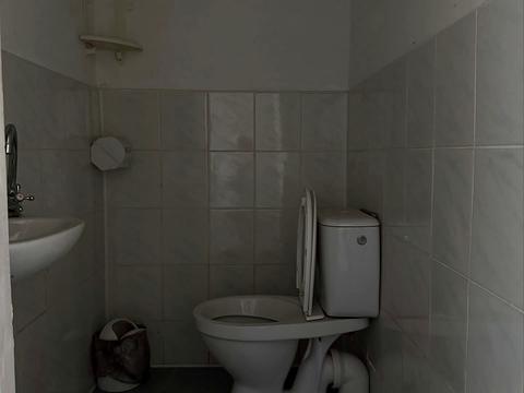 комерційна за адресою Павла Полуботка вул., 5В