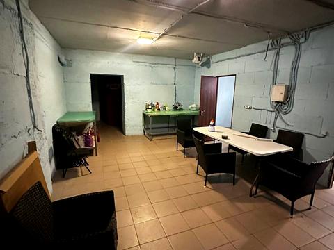 комерційна за адресою Мінеральна вул., 7-К