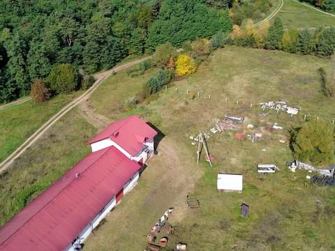 комерційна за адресою Центральна, 145