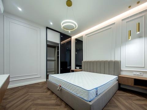 квартира по адресу Василия Тютюнника ул. (Анрі Барбюса), 39