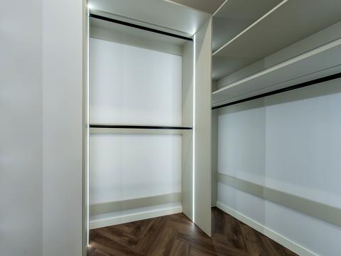 квартира по адресу Василия Тютюнника ул. (Анрі Барбюса), 39