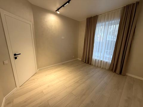 дом по адресу Покровска ул. (Ватутіна)