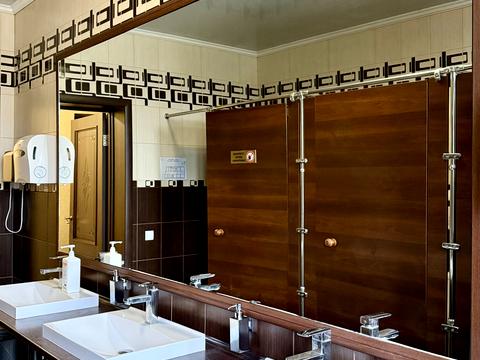 коммерческая по адресу Леоніда Кравчинського, 71