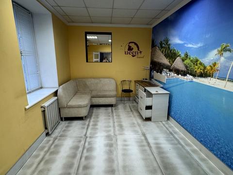 коммерческая по адресу Подільська ул., 10