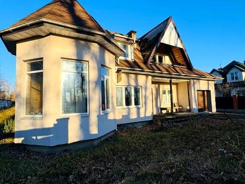 дом по адресу Підлісна