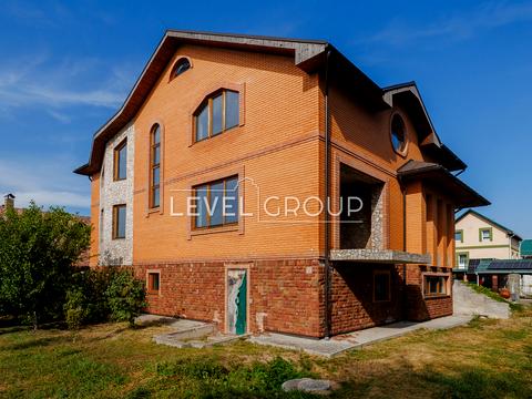 будинок за адресою Лісова вул.