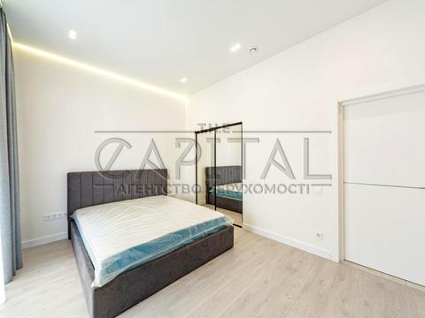 дом по адресу Спасо-Преображенська