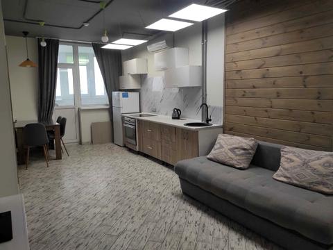 квартира за адресою Авіаконструктора Ігоря Сікорського вул. (Танкова), 1