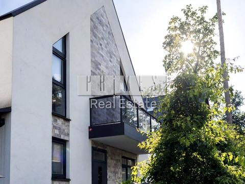 дом по адресу Евгения Коновальца ул., 32