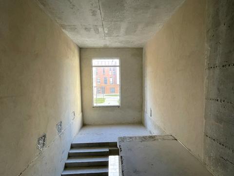 комерційна за адресою Володимира Навроцького вул., 31-А