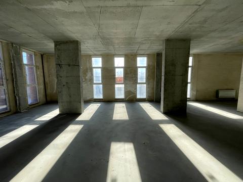 комерційна за адресою Володимира Навроцького вул., 31-А