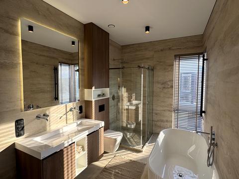 будинок за адресою Перемоги