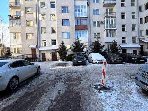 квартира за адресою Івана Рубчака вул., 7