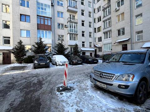 квартира за адресою Івана Рубчака вул., 7