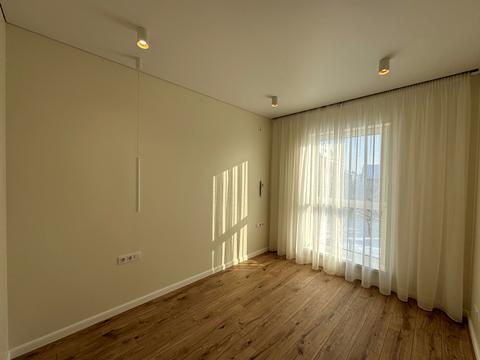 будинок за адресою с. Петропавлівська борщагівка, Перемоги