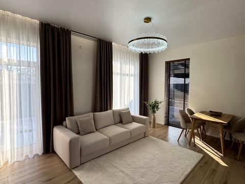 будинок за адресою с. Петропавлівська борщагівка, Перемоги