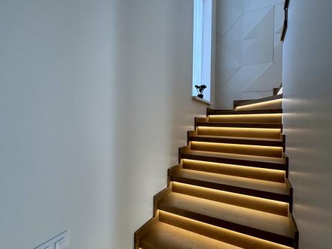 будинок за адресою с. Петропавлівська борщагівка, Перемоги