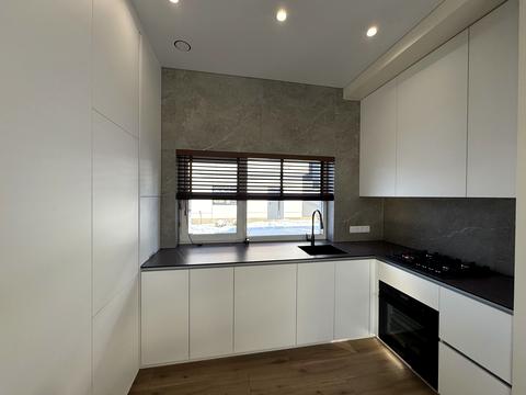 будинок за адресою с. Петропавлівська борщагівка, Перемоги