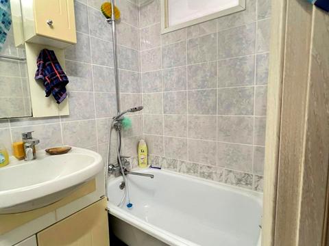 квартира за адресою Владислава Бувалкіна вул. (Бочарова Генерала), 49-А