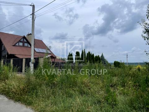 ділянка за адресою Черняхівського вул., 69