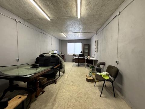 коммерческая по адресу Лесі Українки, 34