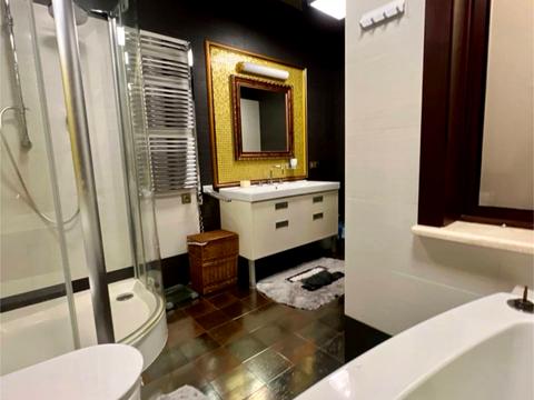 квартира за адресою Верховинна вул., 35