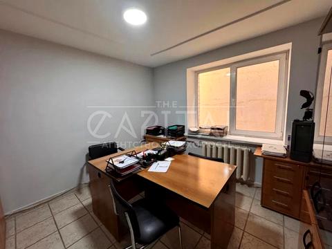 комерційна за адресою Антоновича вул. (Горького), 91/14