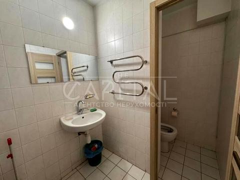 комерційна за адресою Антоновича вул. (Горького), 91/14