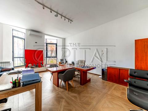 коммерческая по адресу Болсунівська, 1