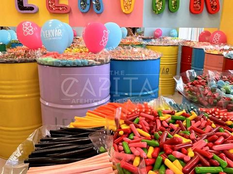 комерційна за адресою В'ячеслава Чорновола вул., 2