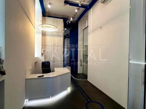 комерційна за адресою Київ, Сім'ї Стешенків вул. (Тимофія Строкача), 9а