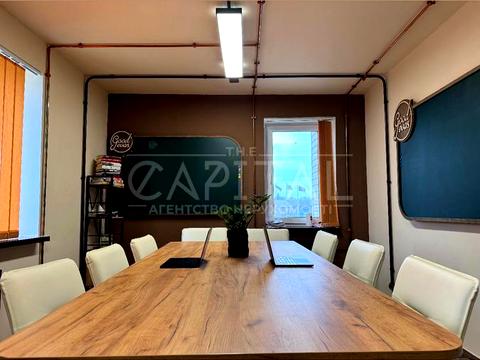 комерційна за адресою Миколи Терещенка вул., 1