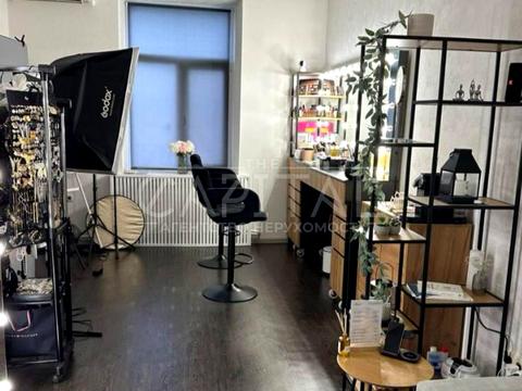 комерційна за адресою Київ, Велика Васильківська вул. (Червоноармійська), 2