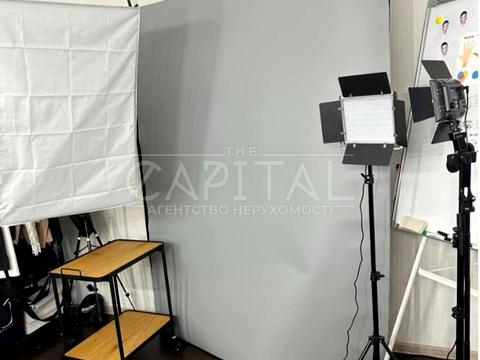 комерційна за адресою Київ, Велика Васильківська вул. (Червоноармійська), 2