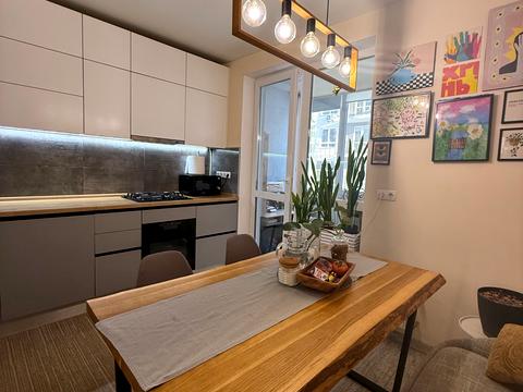 квартира за адресою Щаслива вул., 8-А