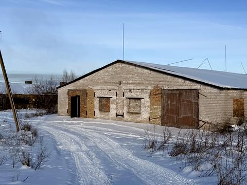коммерческая по адресу Леніна, 1