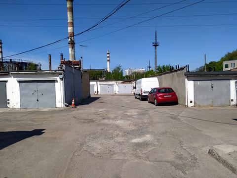 паркомісце за адресою Буйка професора, 5