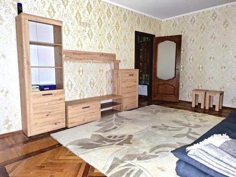 квартира за адресою Зої Гайдай вул., 2