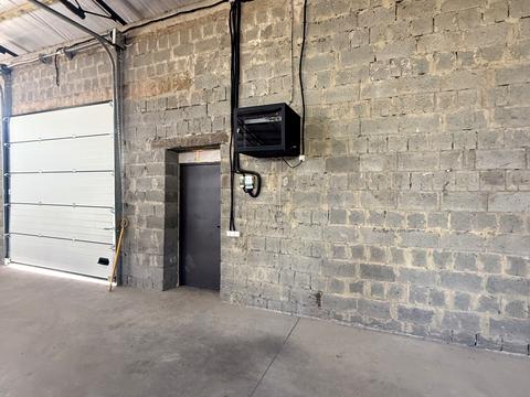 комерційна за адресою Мостиська, Я.Мудрого, 413 Б