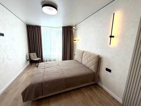 квартира по адресу Яблоневая ул., (вул. Радісна, 6)