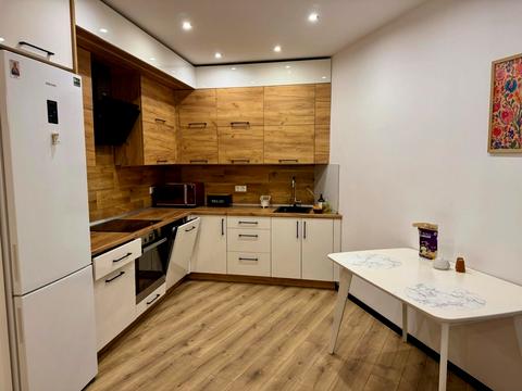 квартира за адресою В'ячеслава Липинського вул. (), 28