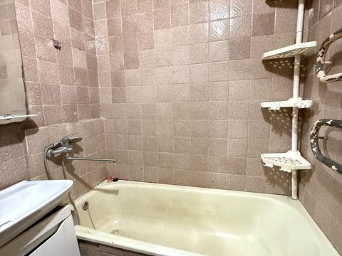 квартира за адресою Гулака-Артемовського вул., 25а